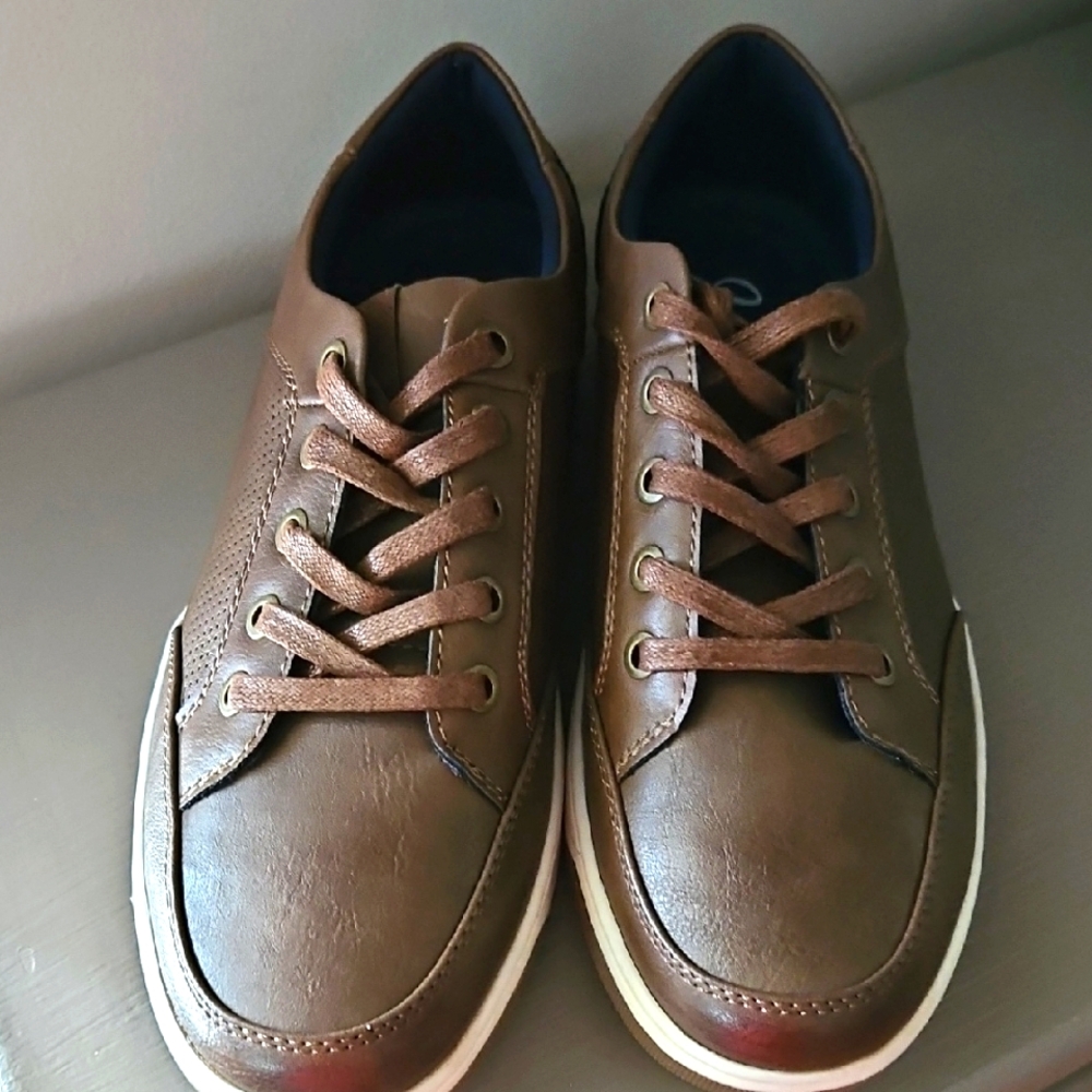NEW JONSEN MILAN LEATHER DARK BROWN SNEAKERS sz 8